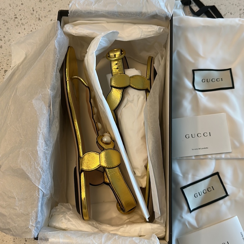 Gucci sandal faux Pearl leather/silk t strap with box and dustbags 38.5 - Picture 4 of 12
